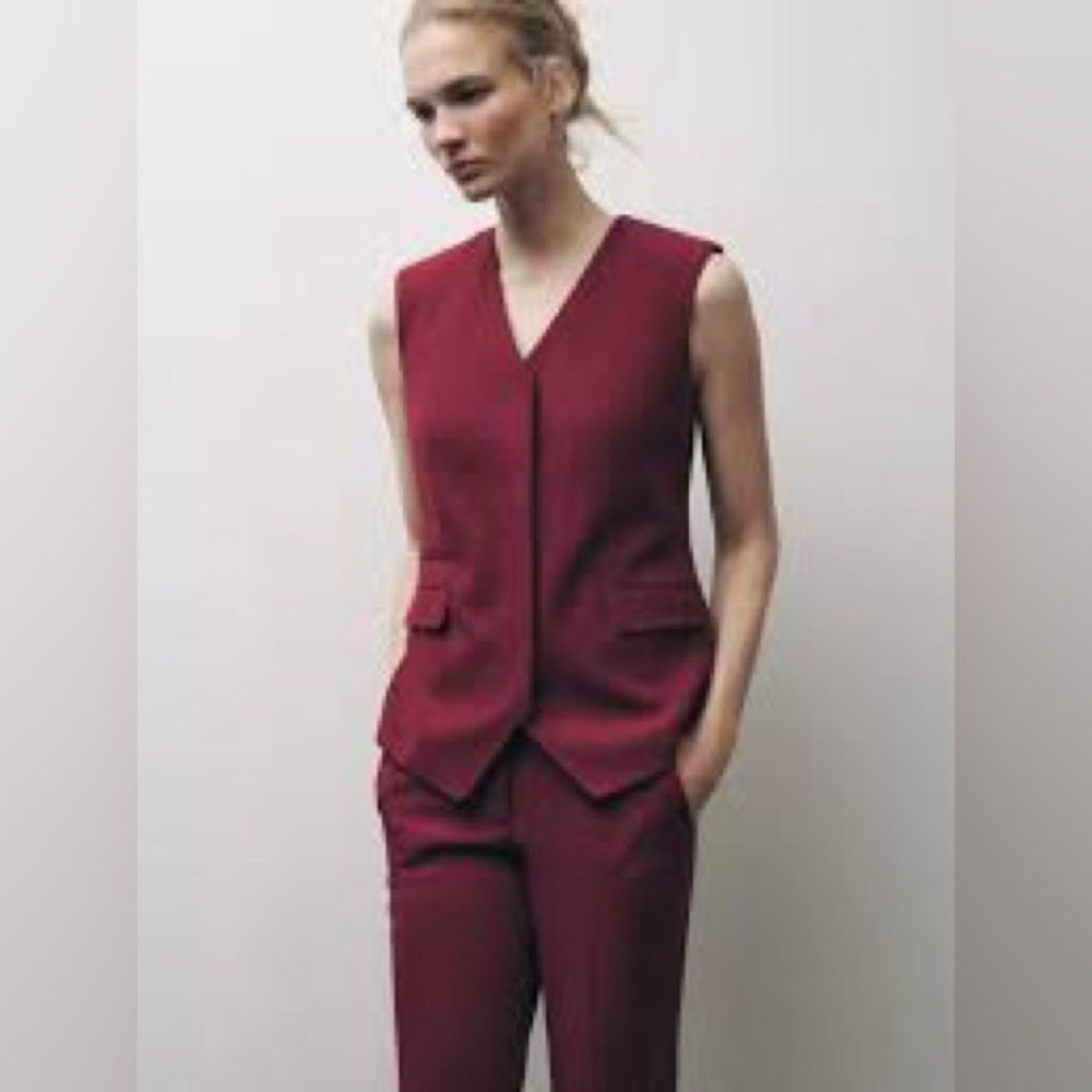 Zara sleeveless blazer